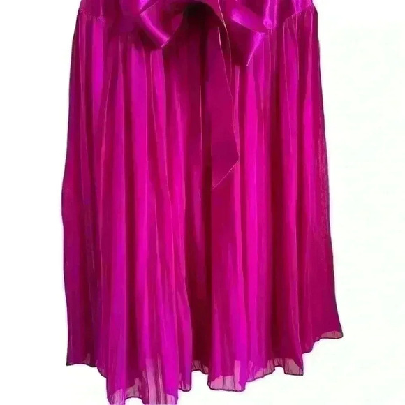 Y2K Berry Purple Victoria’s Secret Slip - Picture 2 of 5